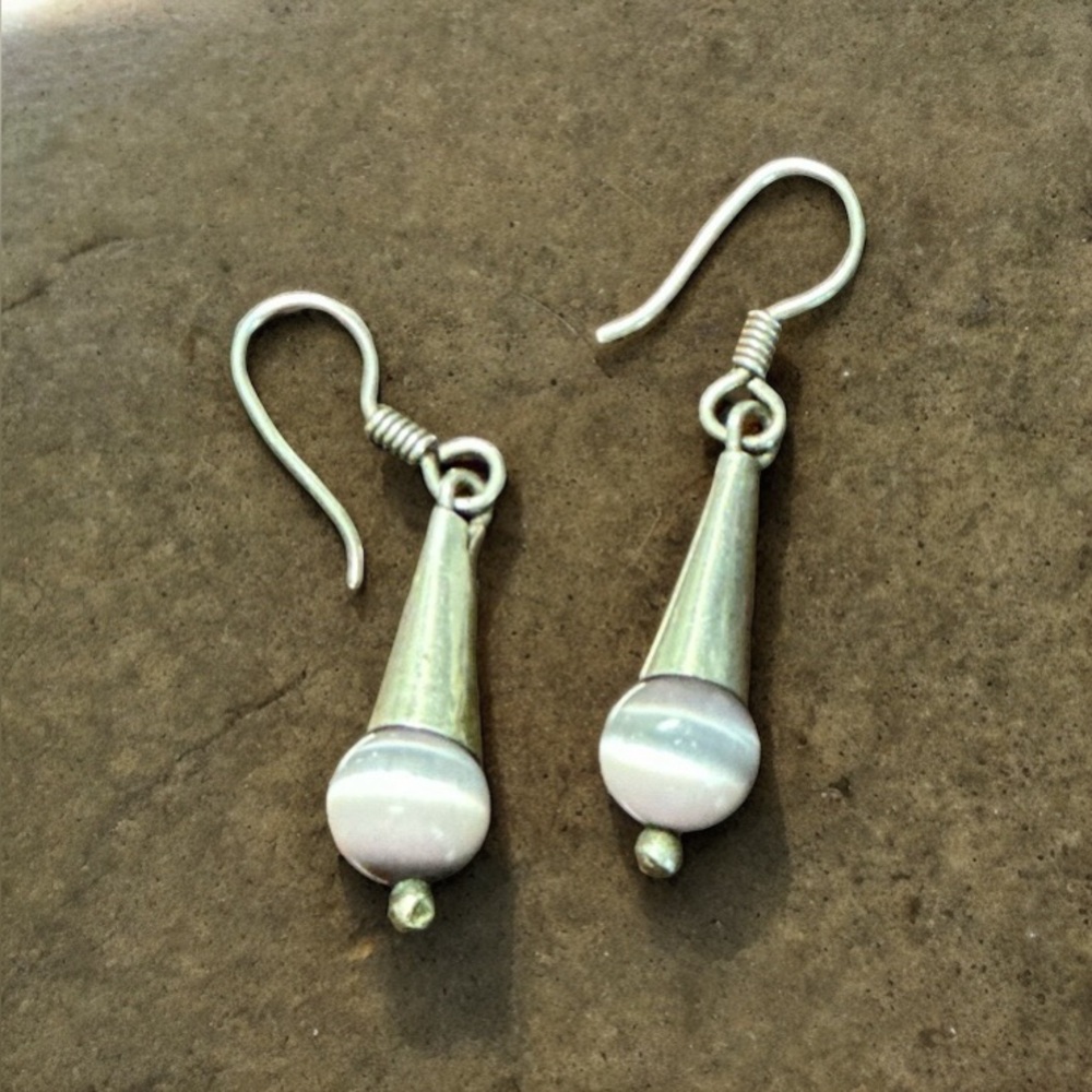 Vintage Sterling Cone and Lilac Cats Eye Drop Earrings 1.5”